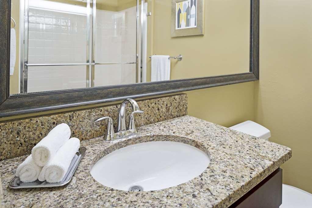 Hilton Vacation Club Daytona Beach Regency Hotel Room photo