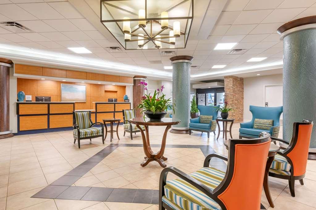 Hilton Vacation Club Daytona Beach Regency Hotel Interior photo